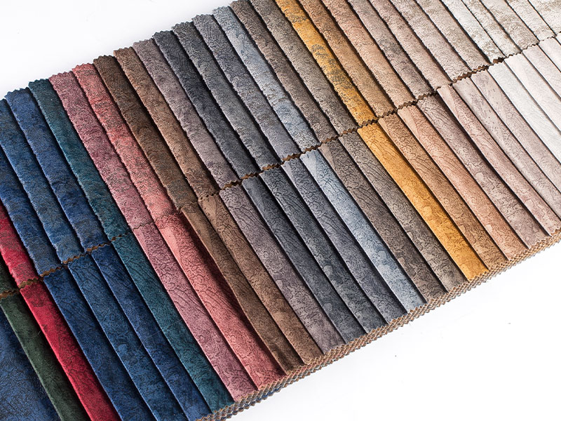 Fashion-forward laminated velvet tela, perpekto para sa mga damit at accessories