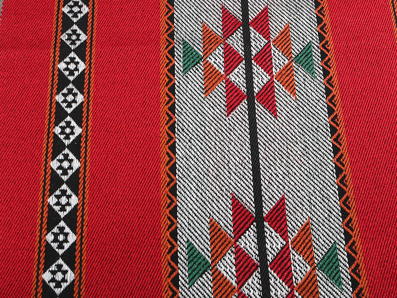 Nakamamanghang Knied Kulay na pinagtagpi ng tela ng tolda