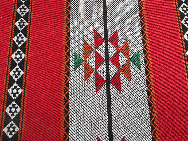 Nakamamanghang Knied Kulay na pinagtagpi ng tela ng tolda